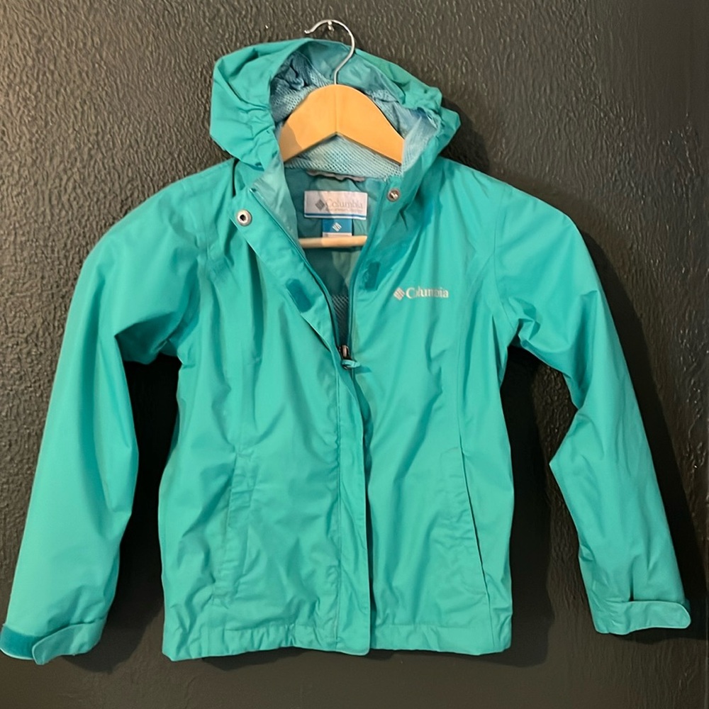Kid’s rain jacket. Teal. Extra small. (6)